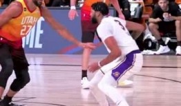 每日篮球最新爆料新闻视频,揭秘今日最新爆料，精彩瞬间不容错过！